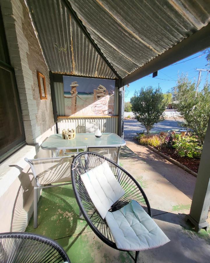 Vagabond Historic Bed & Breakfast Port Germein Exterior photo